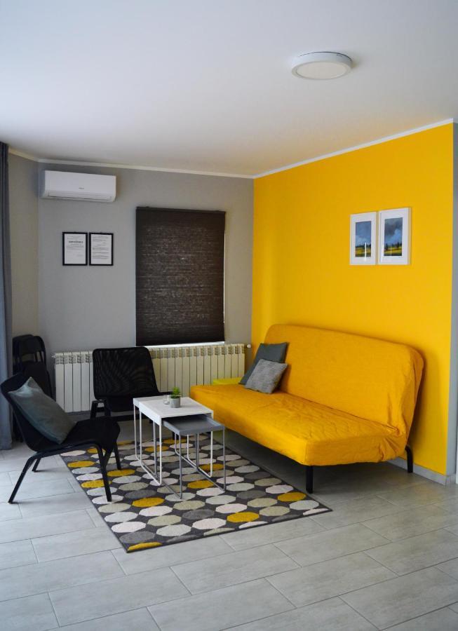 Apartmani Tika 哥鲁拜克 外观 照片